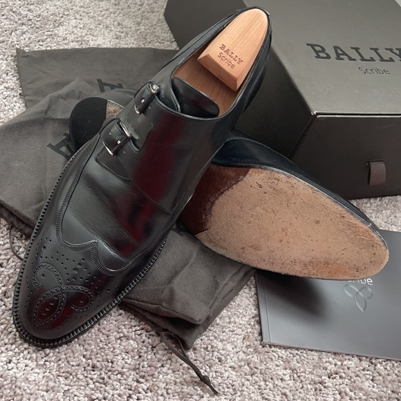 Bally Scribe premium leather shoes made in Switzerland.  10 size. Carefully used main image 6